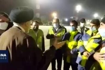 تشکر رئیس جمهور  از کارکنان و کارگران فرودگاه یزد در پایان سفر ۱۶ ساعته به این استان
