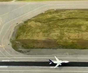 فرود MD11 فدرال اکسپرس از نمایی دیدنی