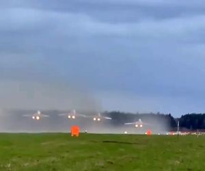 تیک‌آف همزمان برای پرواز فورمیشن