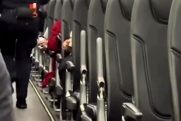 هشدار ایمنی برای مسافران هواپیما؛ بحث با خدمه می‌تواند پروازتان را زمین‌گیر کند
