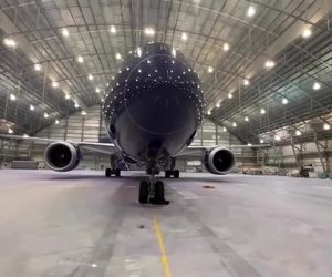 آمادگی اولین بویینگ ۷۸۷ ریاض ایر برای پرواز 