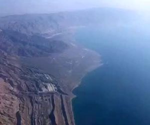 مرز بین خلیج فارس و خشکی در پرواز کیش اصفهان هواپیمایی زاگرس