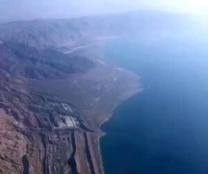 مرز بین خلیج فارس و خشکی در پرواز کیش اصفهان هواپیمایی زاگرس
