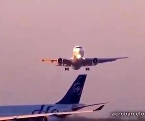 انصراف از فرود پس از وارد شدن یک هواپیما به آن 