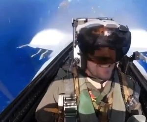 لذت پرواز با جنگنده از نمایی هیجان انگیز 