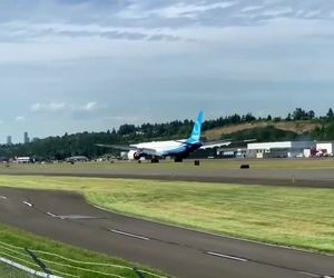 فرود جدیدترین ساخته بویینگ 777X