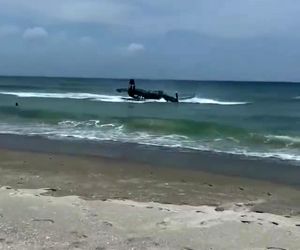 فرود اونجر بر روی آب 