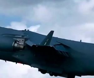 تیک‌آف C17 از نمایی دیدنی