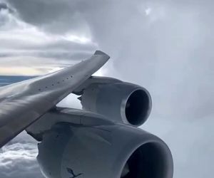 لذت شنیدن صدای موتورهای ملکه آسمان‌ها