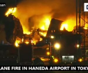  آتش‌ گرفتن هواپیمای ژاپنی در فرودگاه 