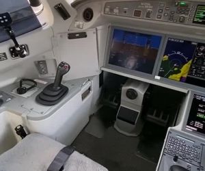 گشتی در کاکپیت A220 