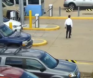 حمله خلبان خشمگین با تبر به پارکینگ فرودگاه