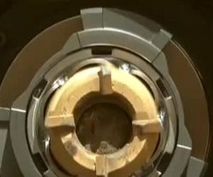 نمونه برداری از سنگ مریخ با موفقیت انجام شد 