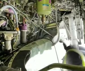 تایم‌لپسی از سرویس کردن سیستم هیدرولیک بویینگ ۷۳۷