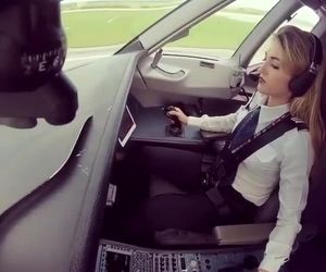 فرود از درون کاکپیت سوخو سوپرجت ۱۰۰