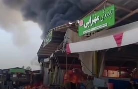  لحظه سقوط بالگرد هوانیروز ارتش در میدان میوه و تره‌بار درچه اصفهان