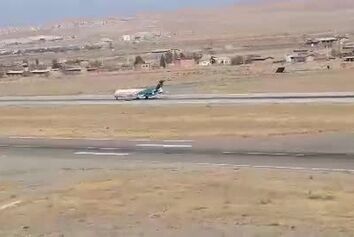 مانور عملیات زمستانی فرودگاه تبریز برگزار شد