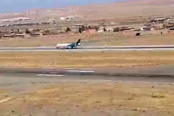 مانور عملیات زمستانی فرودگاه تبریز برگزار شد